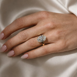 Oval solitario Signature · 6 ct