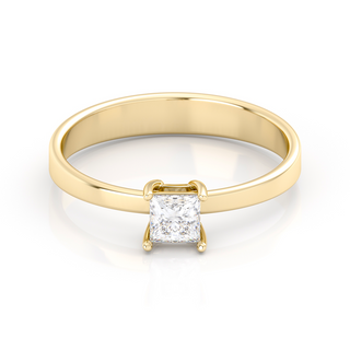 Ring with moissanite 0.40 ct